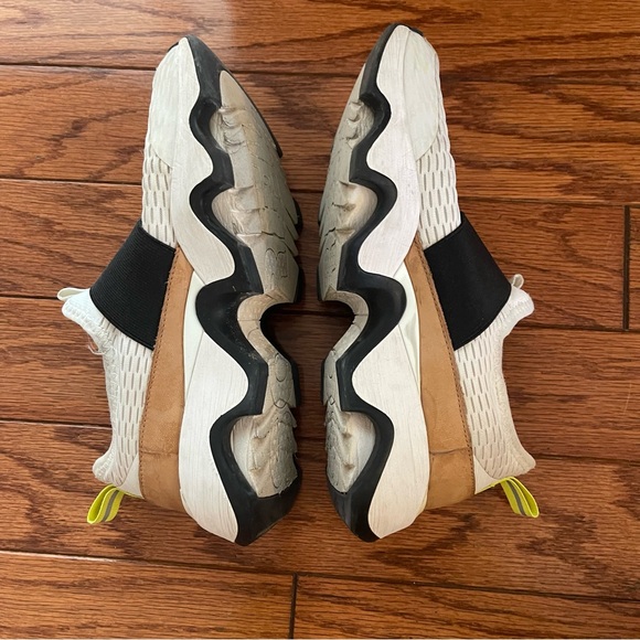 Sorel White and black women’s kinetic impact strap sneaker - Picture 6 of 8